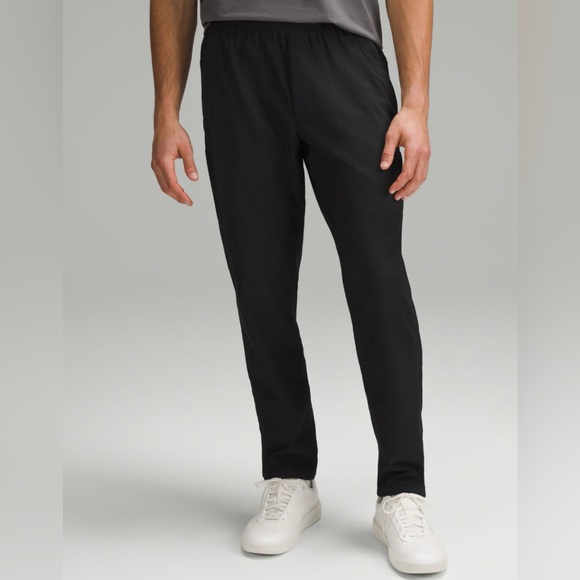 Lululemon | Engineered Tech-Woven pant - Picture 5 of 5